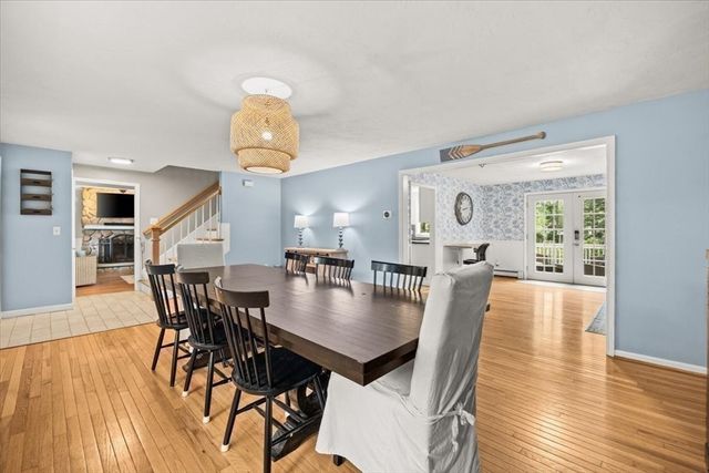 758 King St, Raynham, MA 02767