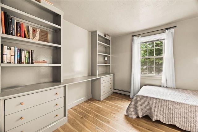 758 King St, Raynham, MA 02767