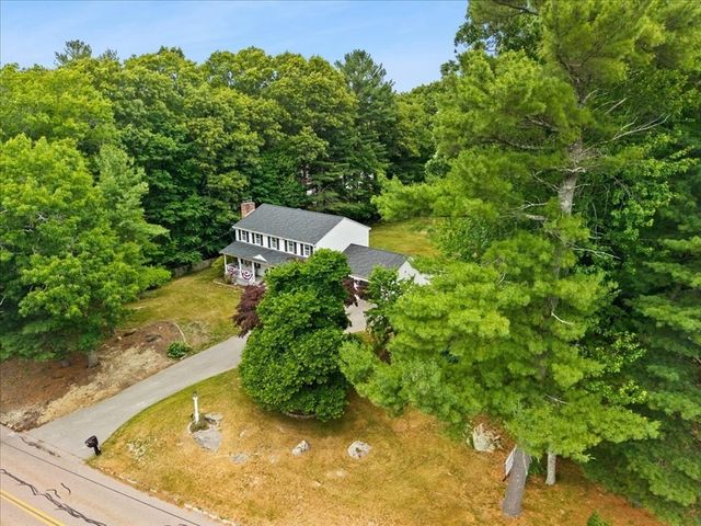 758 King St, Raynham, MA 02767