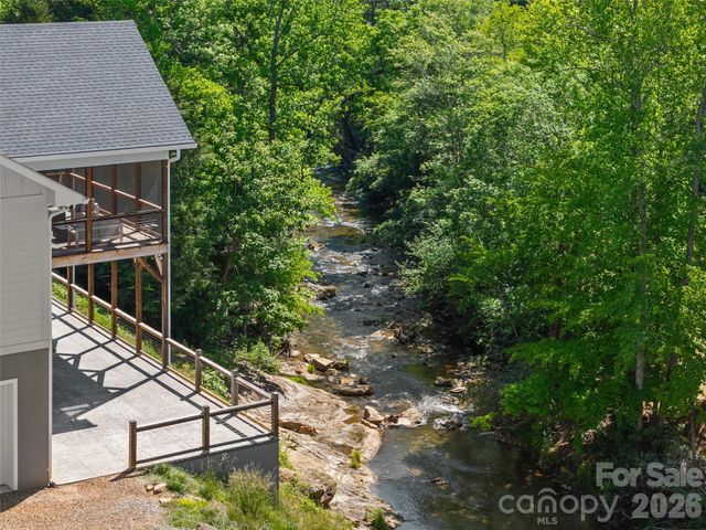 123 Israel Road, Candler, NC 28715