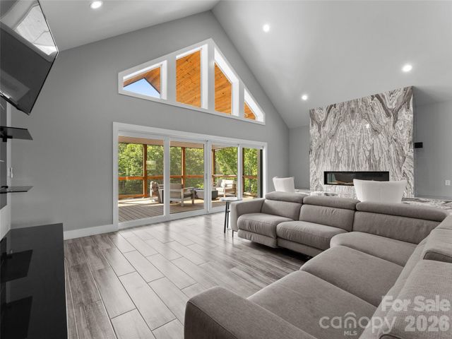 123 Israel Road, Candler, NC 28715