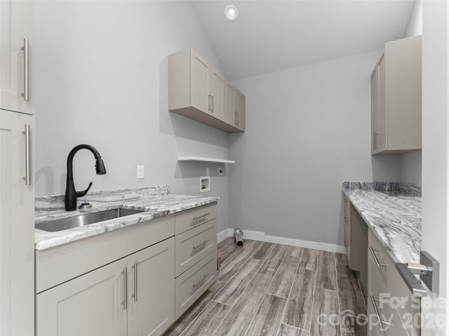 123 Israel Road, Candler, NC 28715