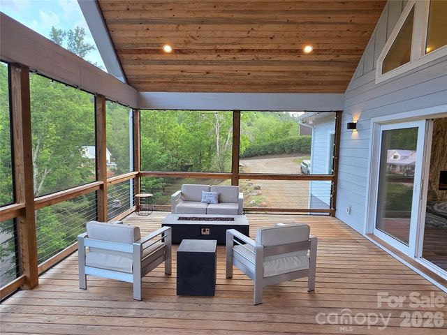 123 Israel Road, Candler, NC 28715