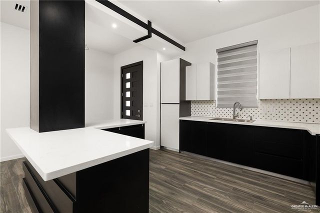 5013 Sequoia Street, Mcallen, TX 78501