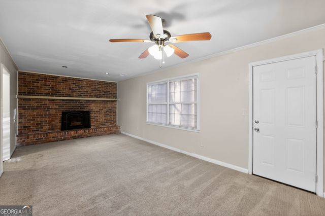 1201 Hunters Glen Drive, Stone Mountain, GA 30083