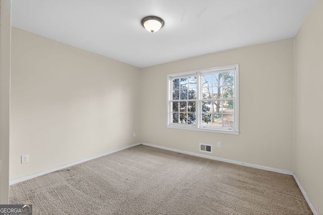 1201 Hunters Glen Drive, Stone Mountain, GA 30083