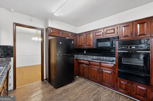 1201 Hunters Glen Drive, Stone Mountain, GA 30083