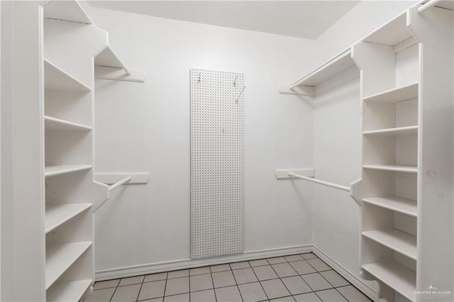 2910 La Costa Court, Harlingen, TX 78550