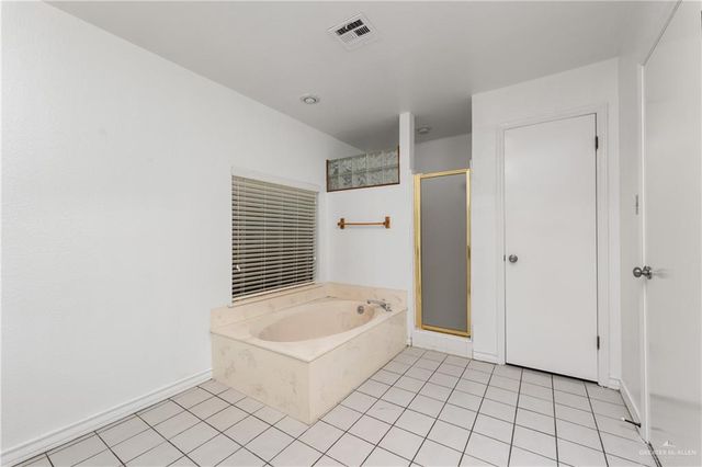 2910 La Costa Court, Harlingen, TX 78550