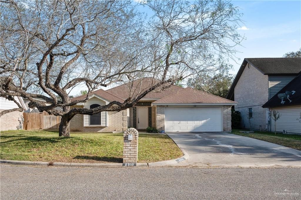 2910 La Costa Court, Harlingen, TX 78550