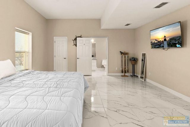 702 Adams, Port Isabel, TX 78578