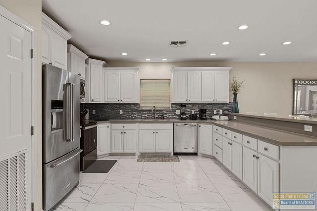 702 Adams, Port Isabel, TX 78578