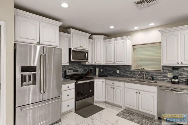 702 Adams, Port Isabel, TX 78578