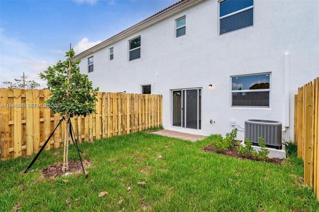 12313 NW 23rd Court, Miami, FL 33167