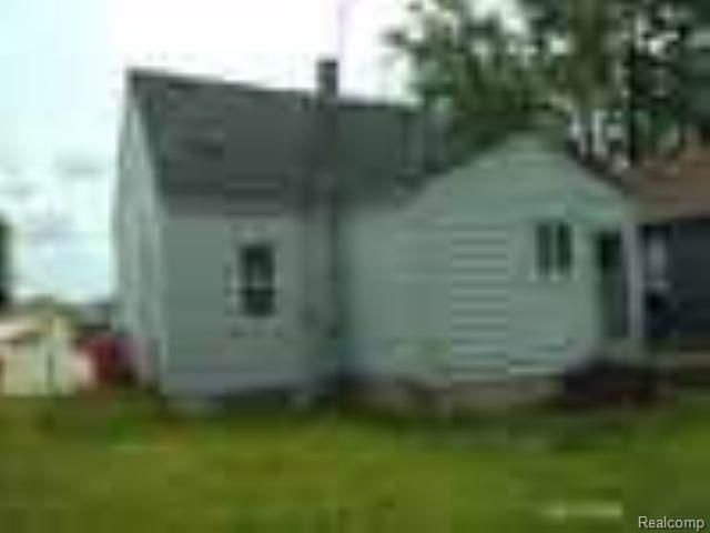 25627 Paige Street, Roseville, MI 48066