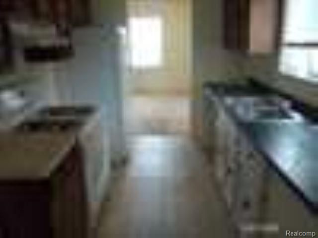 25627 Paige Street, Roseville, MI 48066