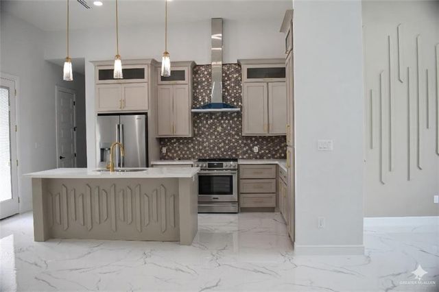 539 Hunter Drive, Alamo, TX 78516