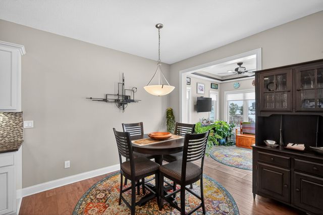 9124 Canyon Street, West Des Moines, IA 50266