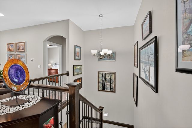 9124 Canyon Street, West Des Moines, IA 50266