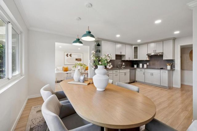 1544 San Antonio Street, Menlo Park, CA 94025