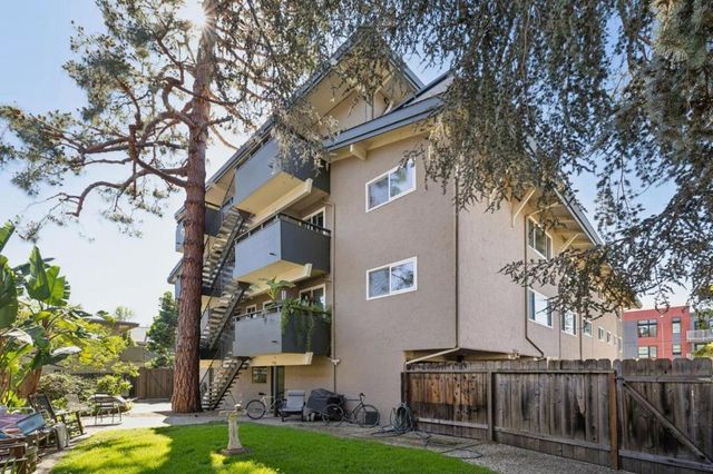 1544 San Antonio Street, Menlo Park, CA 94025