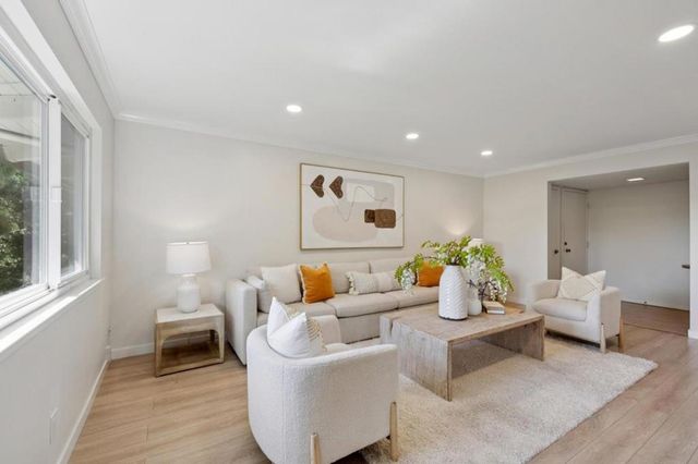 1544 San Antonio Street, Menlo Park, CA 94025