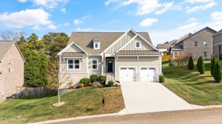 2704 Tallgrass Lane, Knoxville, TN 37932