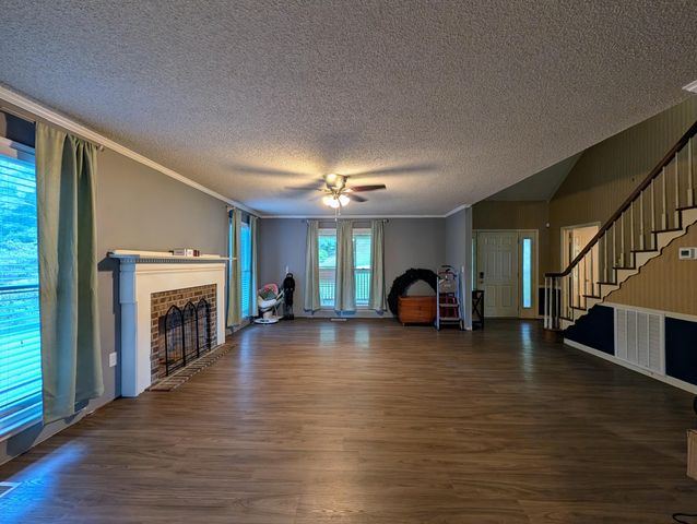 2010 Laurel Springs Drive NW, Cleveland, TN 37311