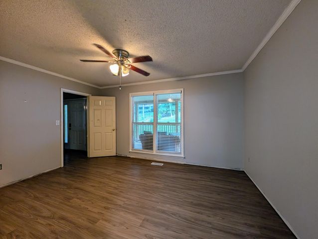 2010 Laurel Springs Drive NW, Cleveland, TN 37311