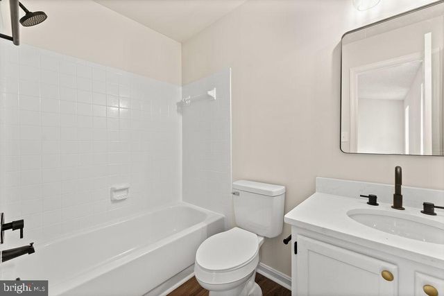 311 CROSSING RD, Fredericksburg, VA 22406