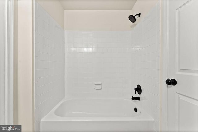 311 CROSSING RD, Fredericksburg, VA 22406