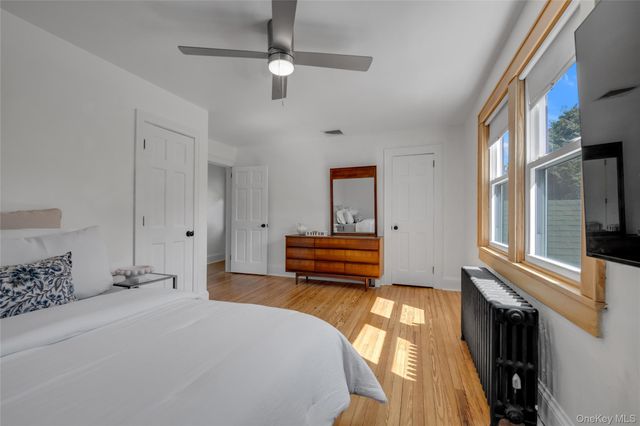 48 Hillview Avenue, Port Washington, NY 11050