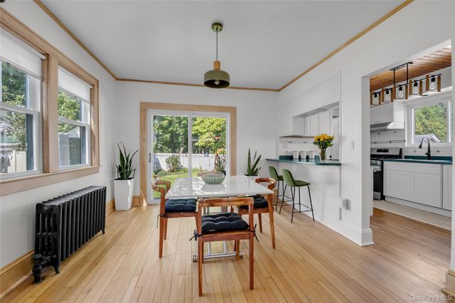 48 Hillview Avenue, Port Washington, NY 11050
