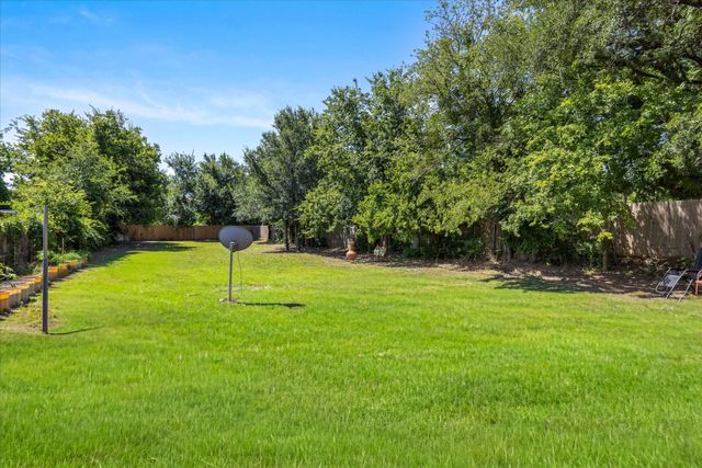 1230 W Hyman Street, Stephenville, TX 76401