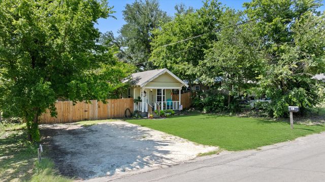 1230 W Hyman Street, Stephenville, TX 76401