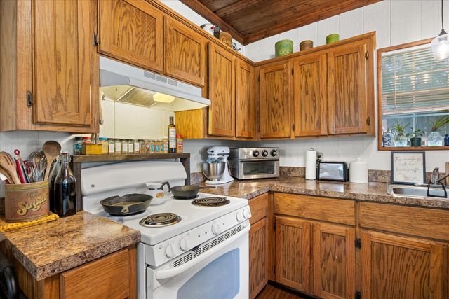 1230 W Hyman Street, Stephenville, TX 76401