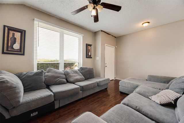 1205 Candlenut Court, Desoto, TX 75115