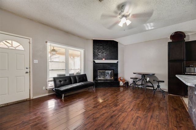 1205 Candlenut Court, Desoto, TX 75115