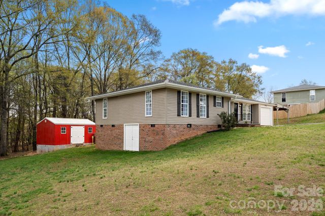 154 Shadowgate Drive, Forest City, NC 28043