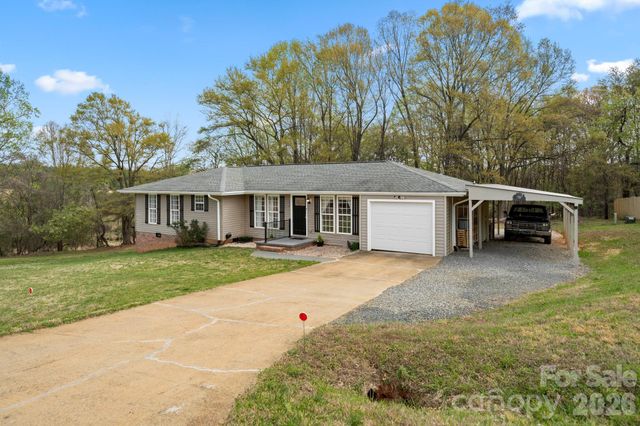 154 Shadowgate Drive, Forest City, NC 28043