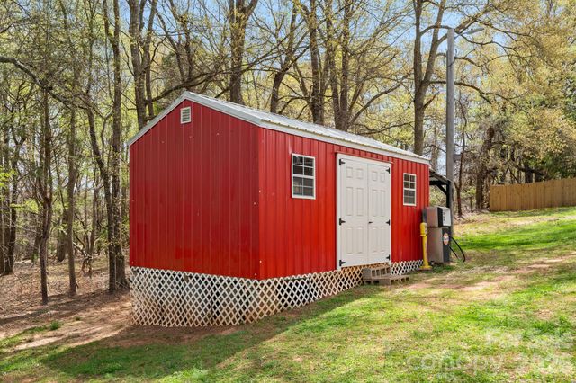 154 Shadowgate Drive, Forest City, NC 28043