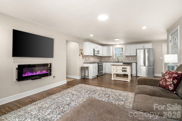 154 Shadowgate Drive, Forest City, NC 28043