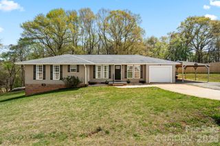 154 Shadowgate Drive, Forest City, NC 28043