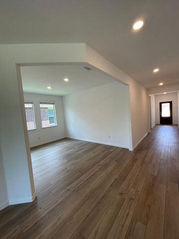 502 Poplar Street, Princeton, TX 75407