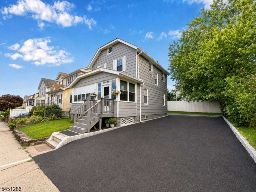 39 Park Dr S, West Orange Twp., NJ 07052 — exterior