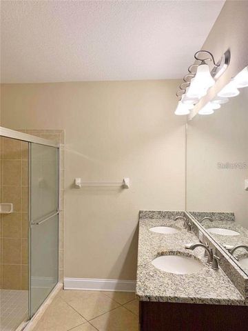 7833 TUSCANY WOODS DRIVE, Tampa, FL 33647