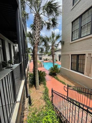 753 St Francis Street 2003A, Mobile, AL 36602