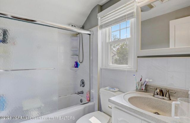 20 Clarence Avenue, Long Branch, NJ 07740