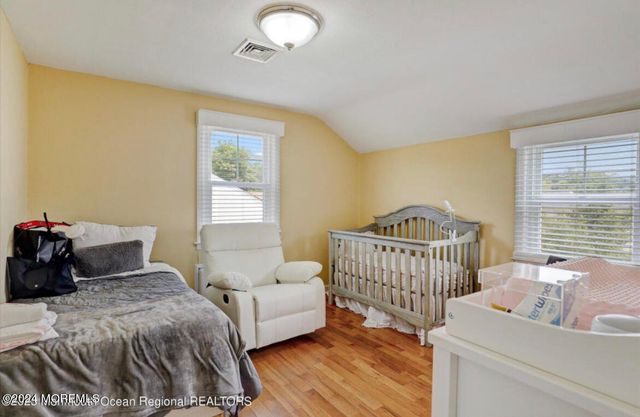 20 Clarence Avenue, Long Branch, NJ 07740