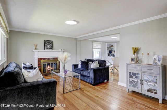 20 Clarence Avenue, Long Branch, NJ 07740